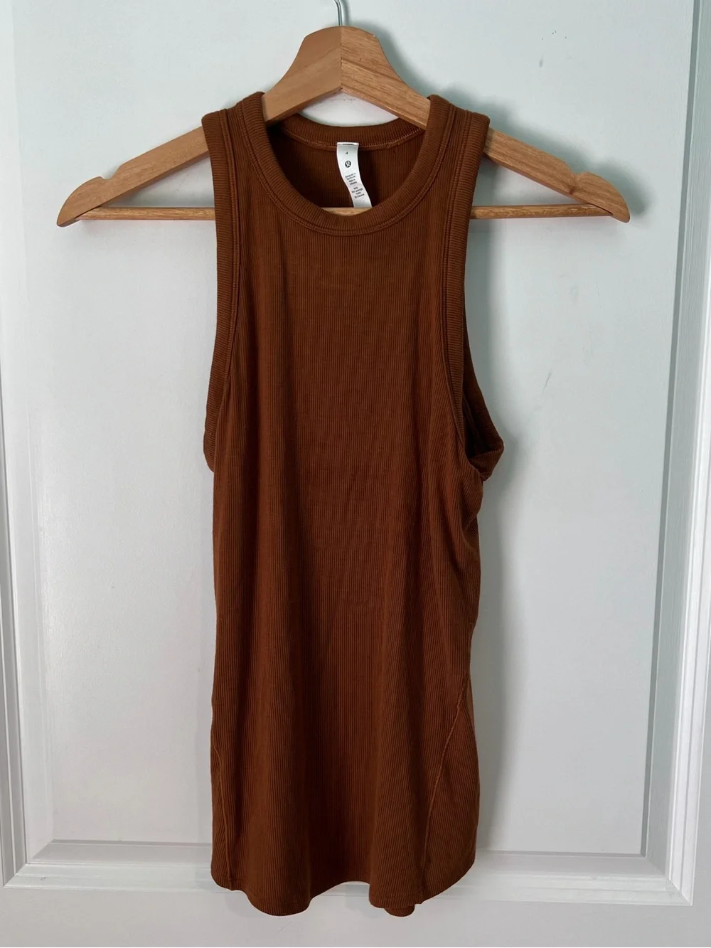 Lululemon Hold Tight Tank Size 4